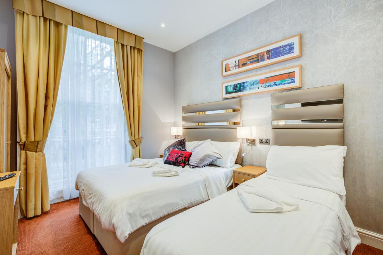 Kingswaypark At Park Avenue Londra