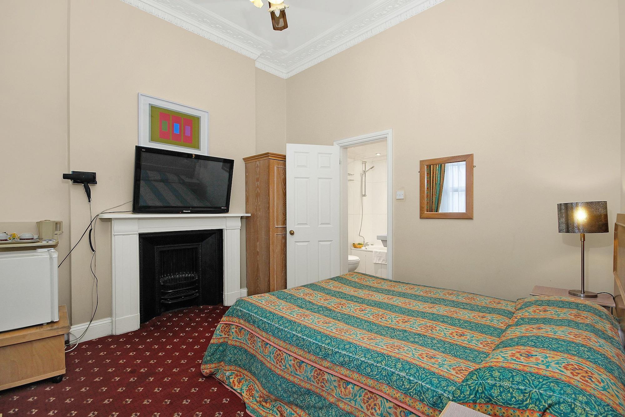 Kingswaypark At Park Avenue Londra