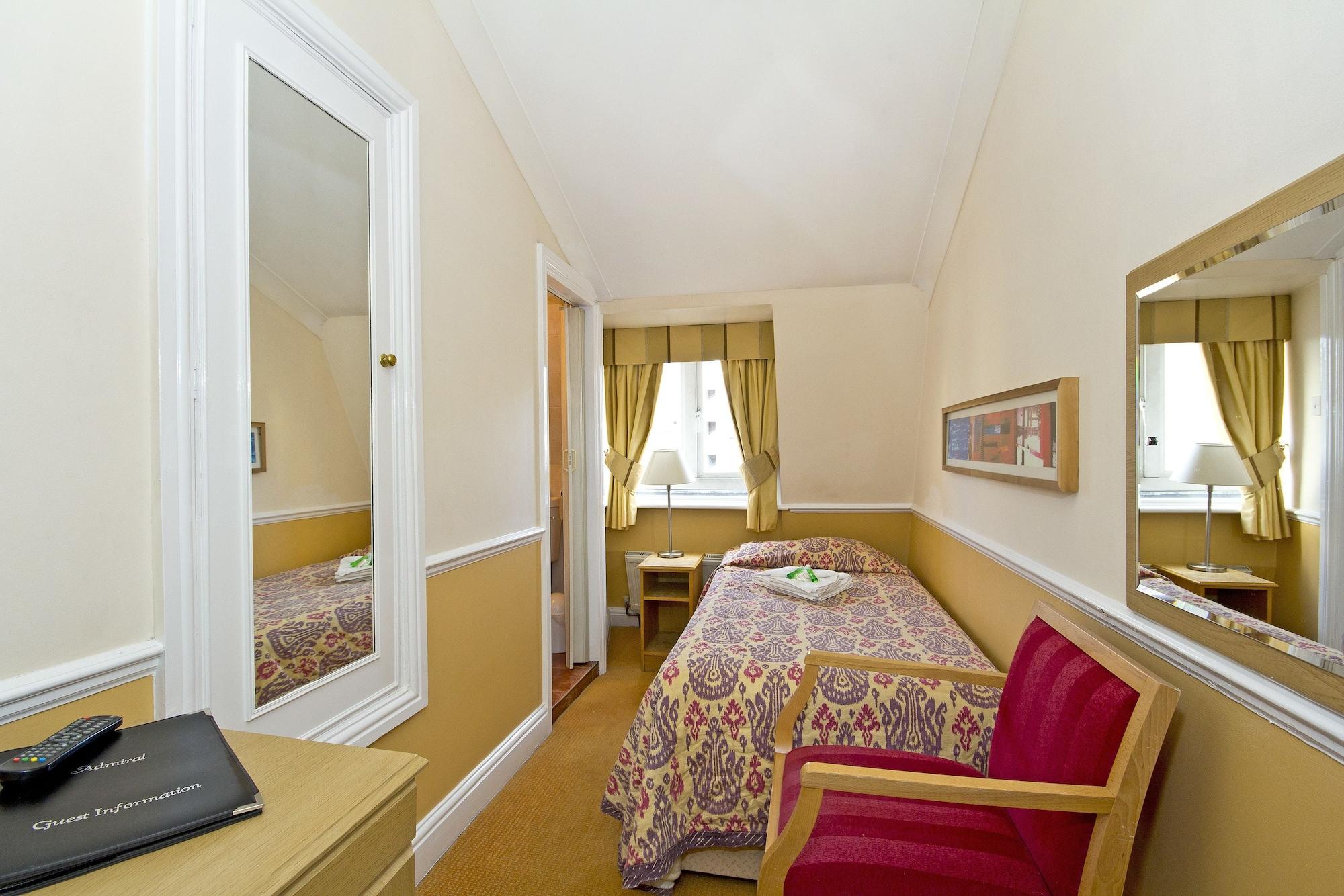 Kingswaypark At Park Avenue 3* Londra