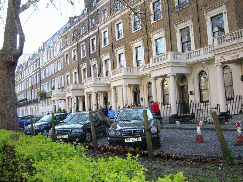 Kingswaypark At Park Avenue 3* Londra