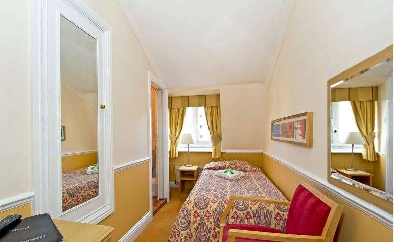 Kingswaypark At Park Avenue Londra