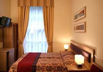 Kingswaypark At Park Avenue 3* Londra